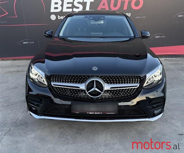 2018' Mercedes-Benz GLC 220 photo #2