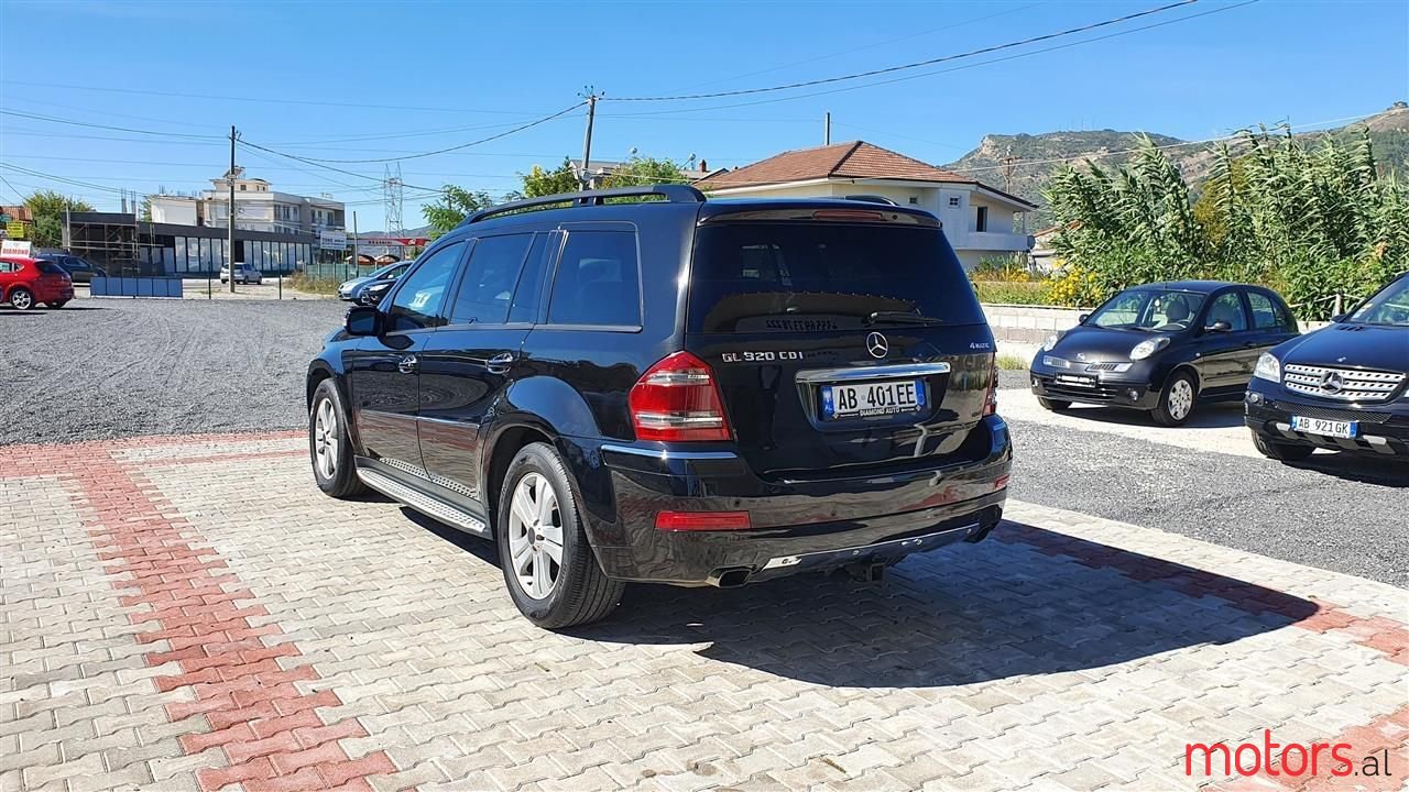 2008' Mercedes-Benz GL 320 photo #6