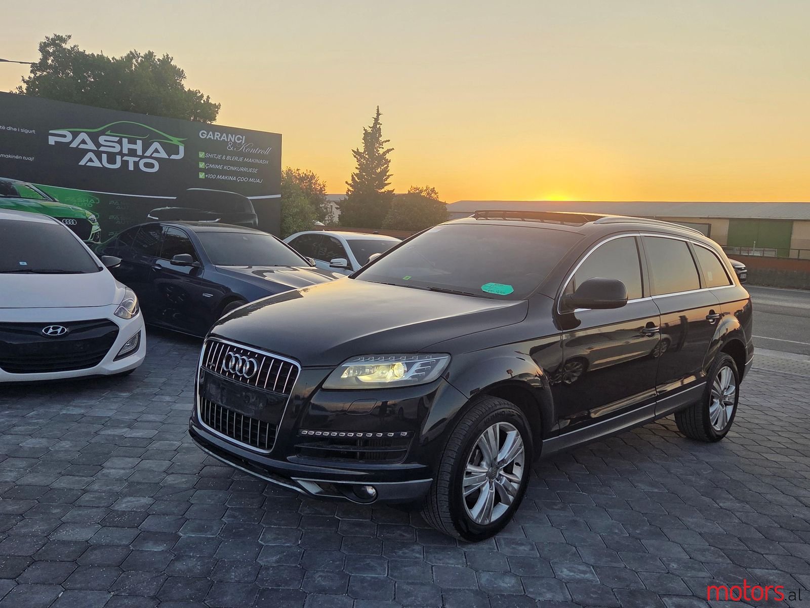 2013' Audi Q7 photo #1