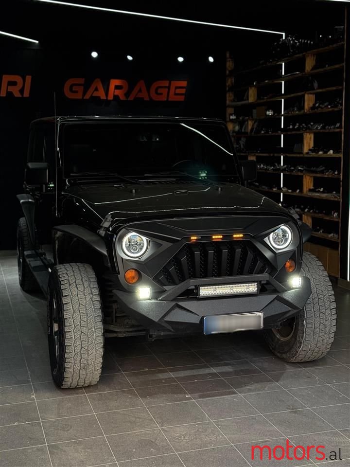 2013' Jeep Wrangler photo #2