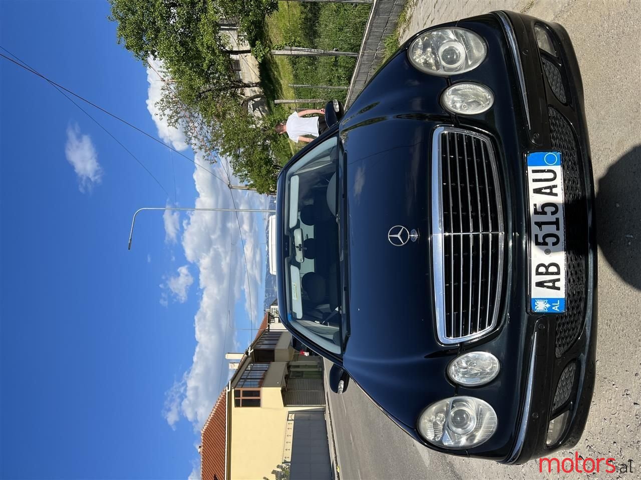 2004' Mercedes-Benz E 270 photo #1