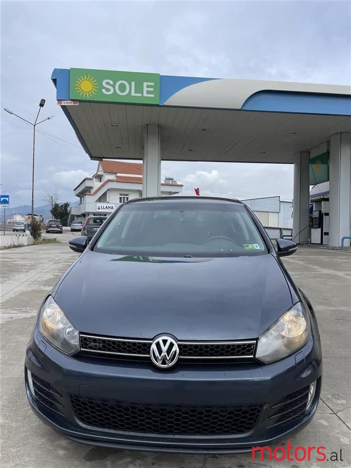 2012' Volkswagen Golf photo #3