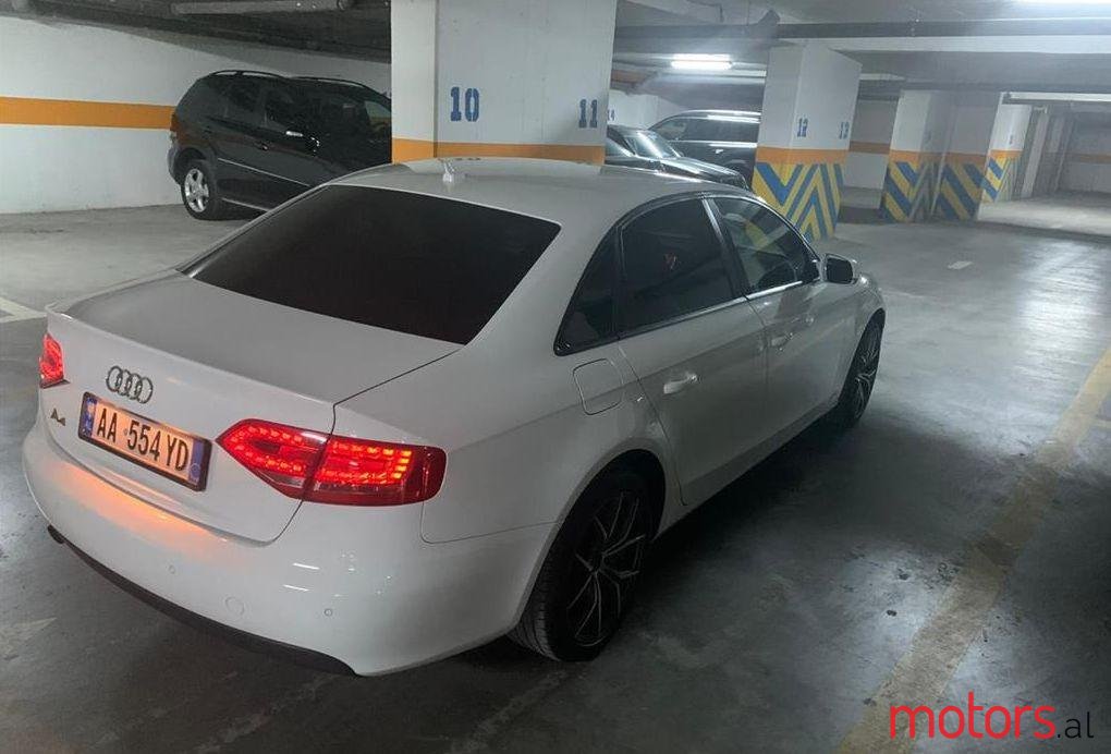 2010' Audi A4 photo #1