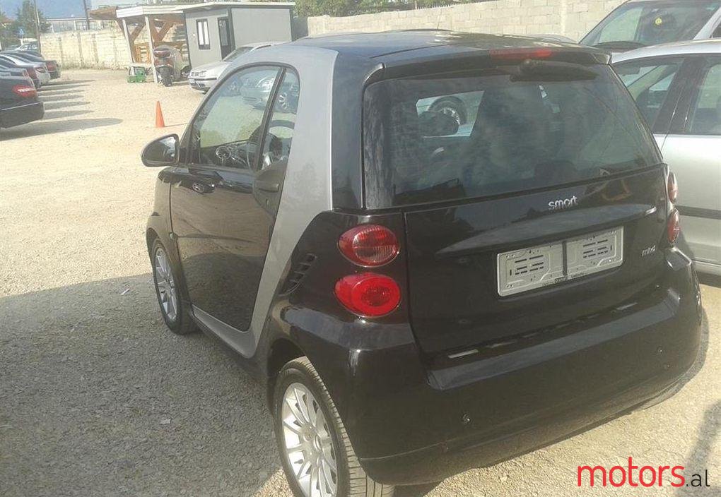 2011' Smart Fortwo photo #1