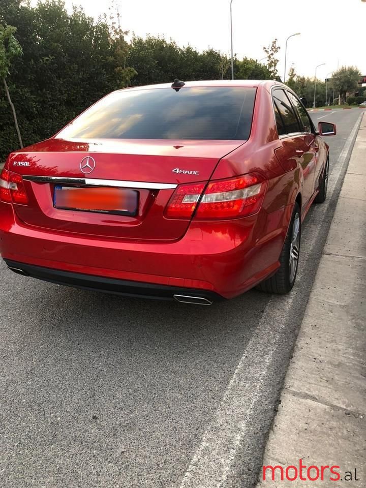 2013' Mercedes-Benz E 220 photo #4