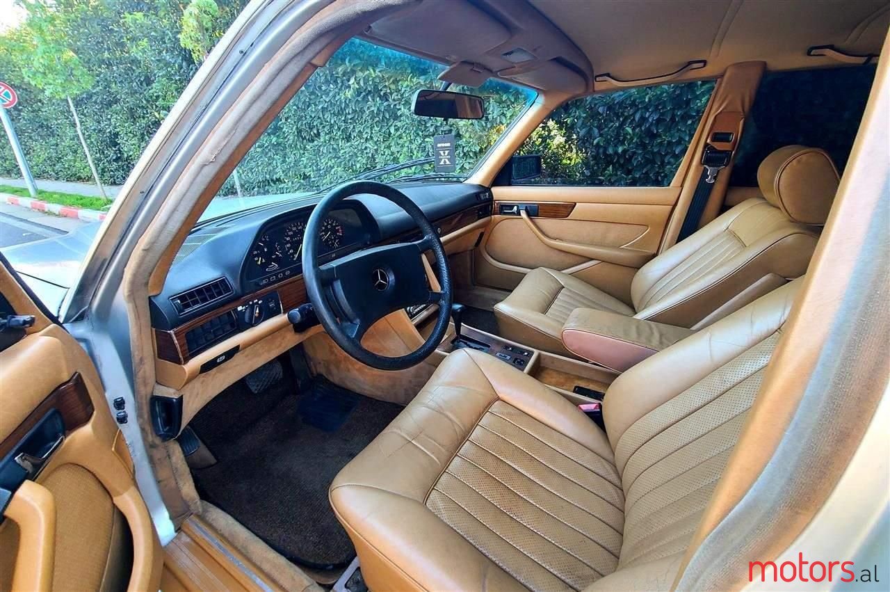 1982' Mercedes-Benz 380 photo #6