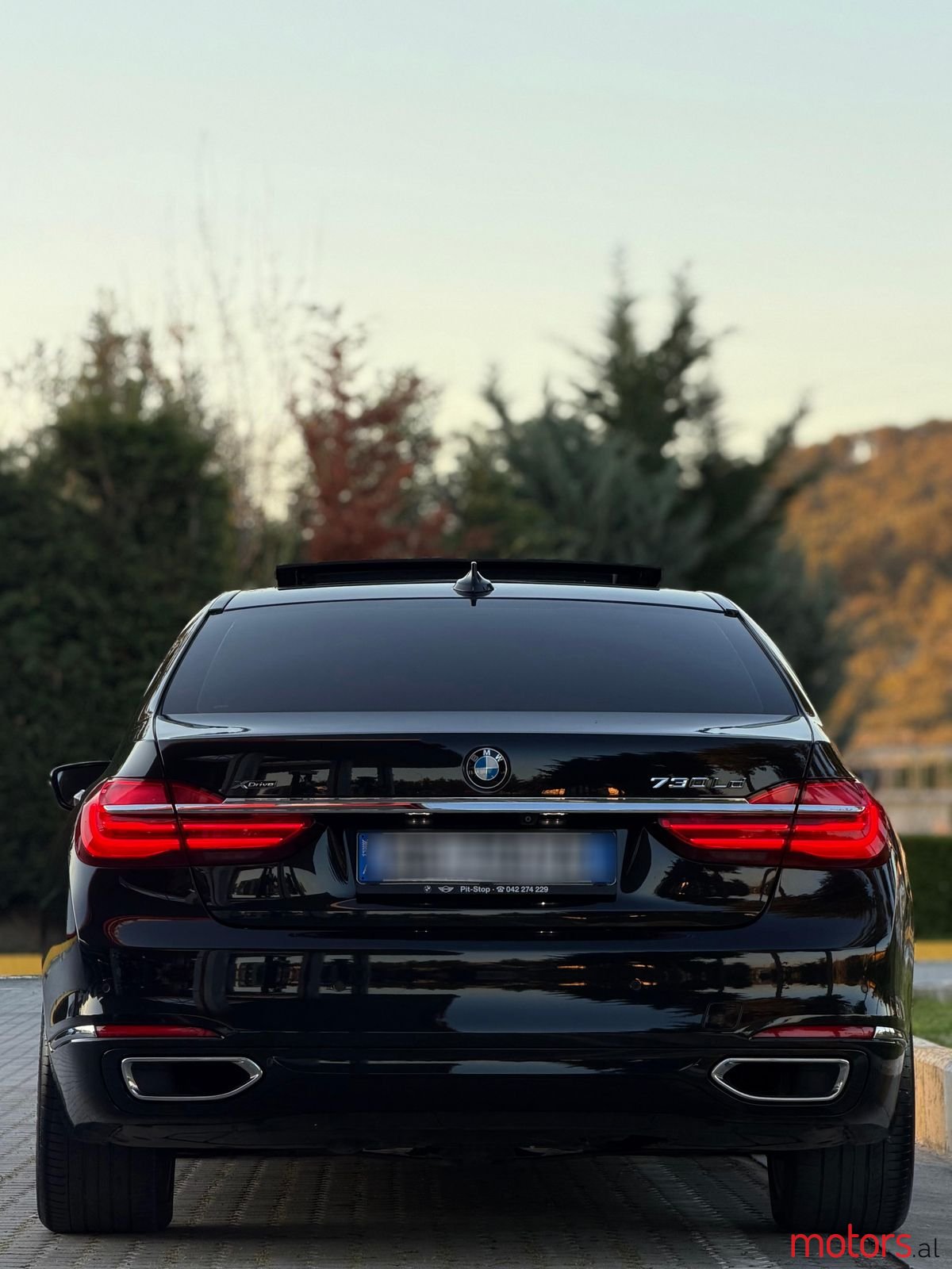 2016' BMW 730 photo #6