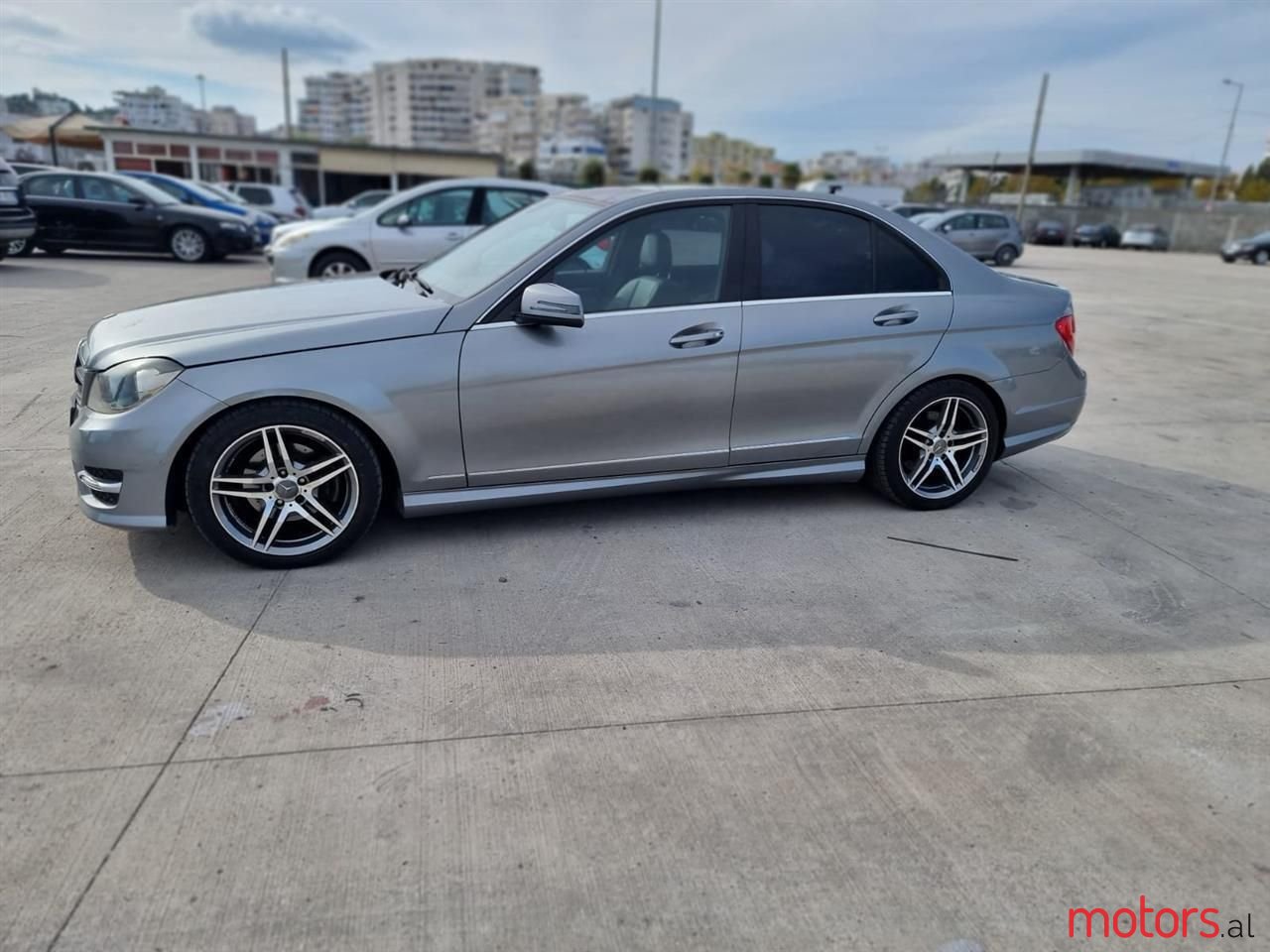 2012' Mercedes-Benz C 250 photo #2