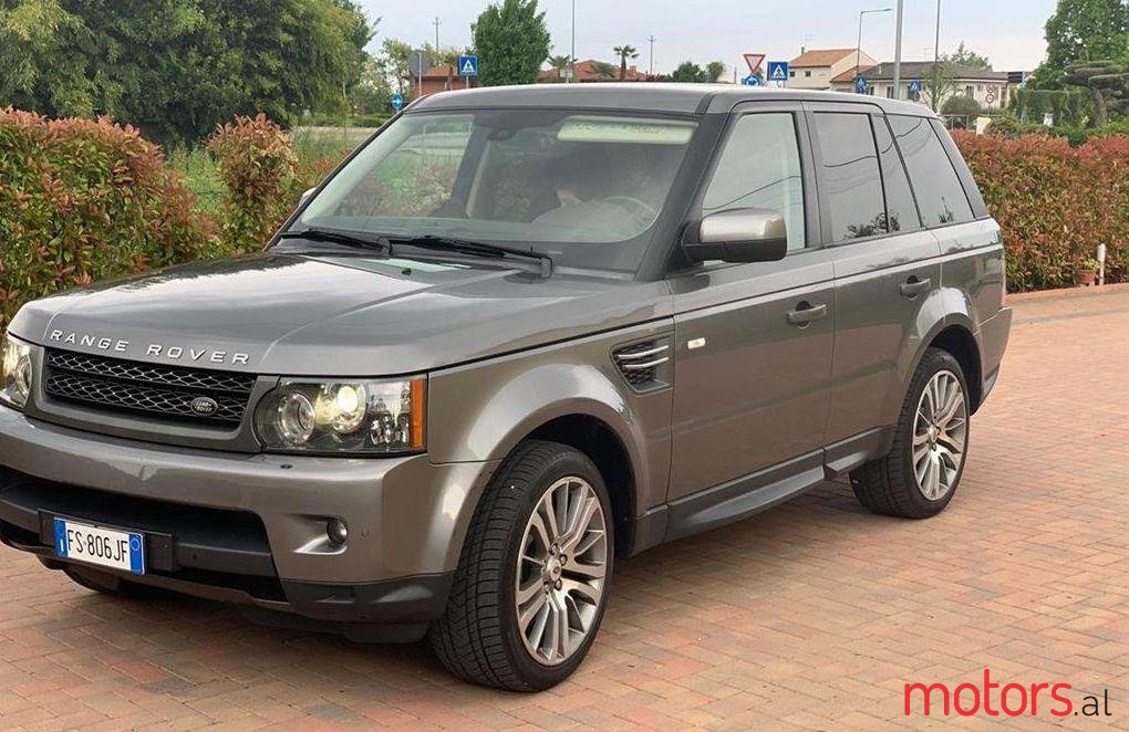 2010' Land Rover Range Rover Sport photo #2