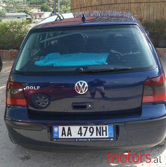 2003' Volkswagen Golf photo #3