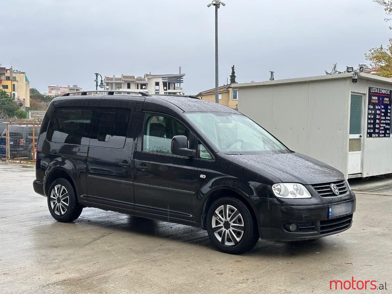 2010' Volkswagen Caddy photo #1