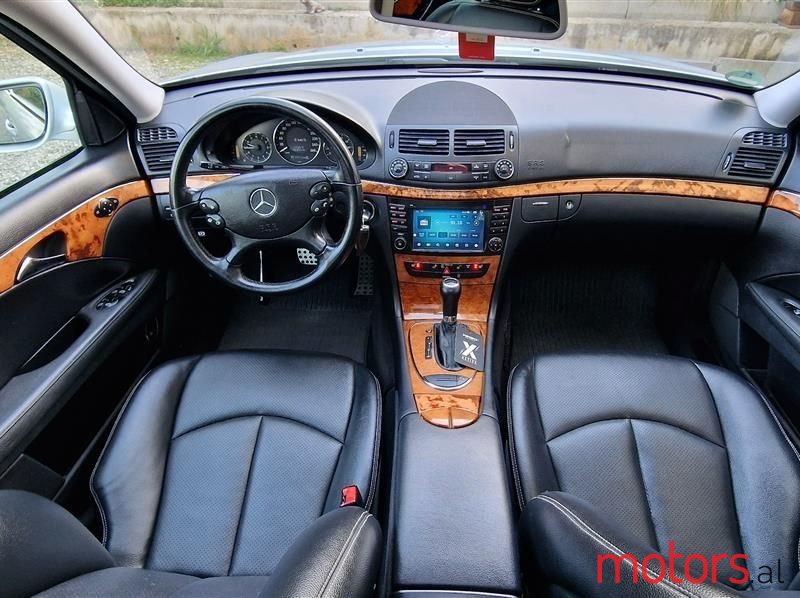 2006' Mercedes-Benz E 200 photo #4