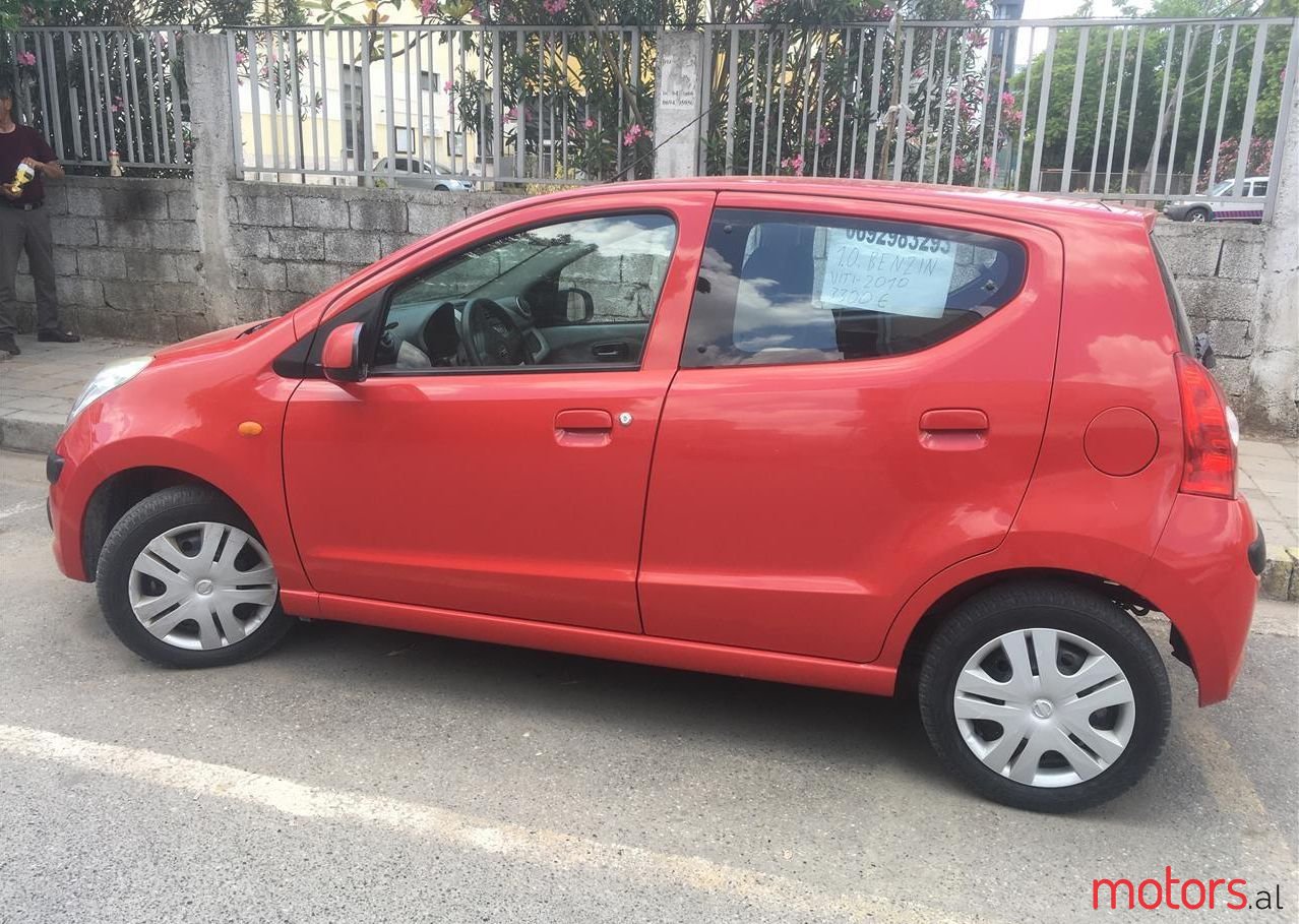 2010' Nissan Pixo photo #1