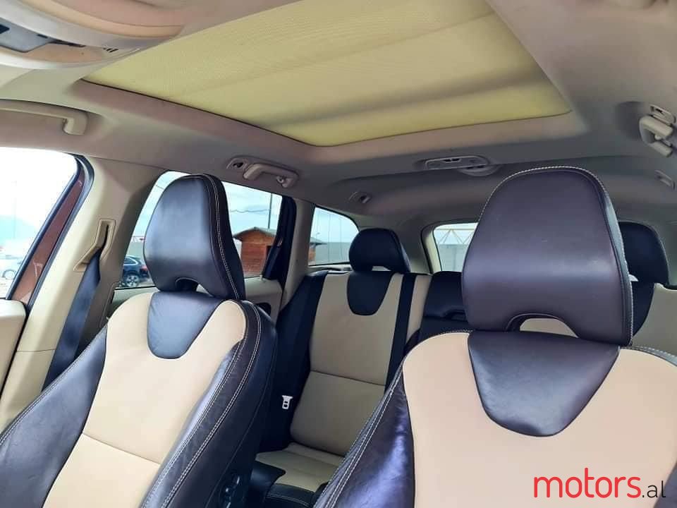 2010' Volvo Xc 60 photo #4