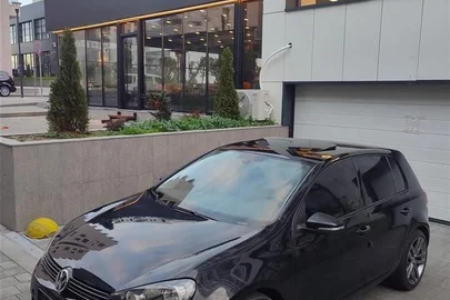 2010' Volkswagen Golf