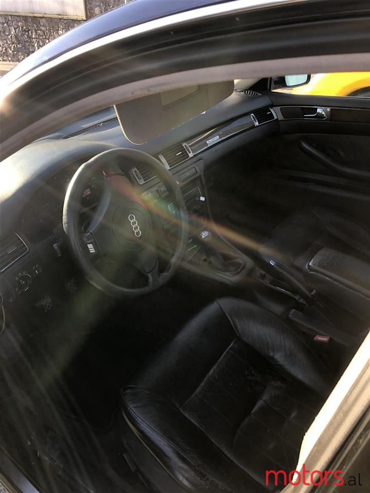 2000' Audi A6 photo #3