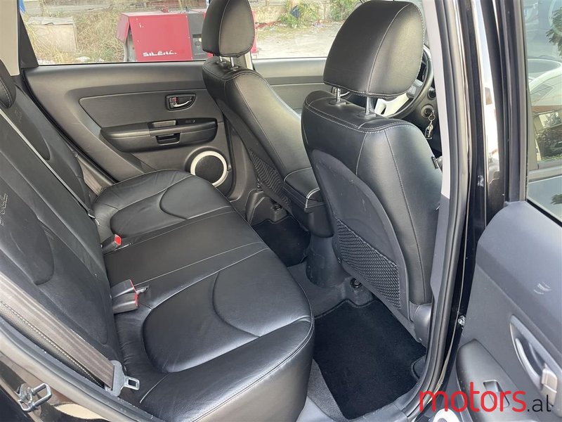 2010' Kia Soul photo #3