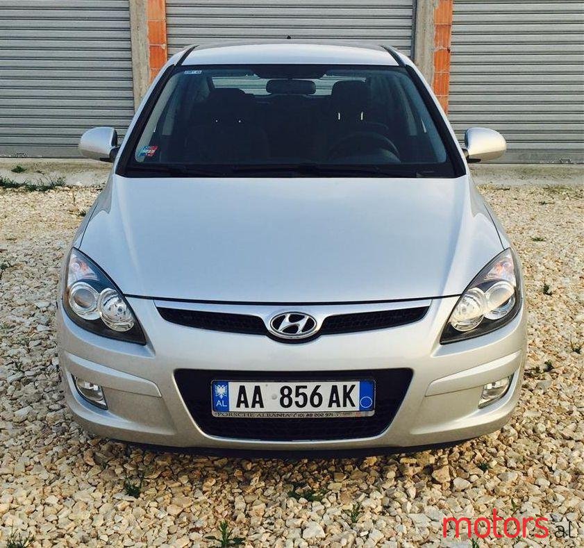 2010' Hyundai I30 photo #1