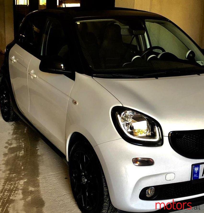 2015' Smart Forfour photo #1