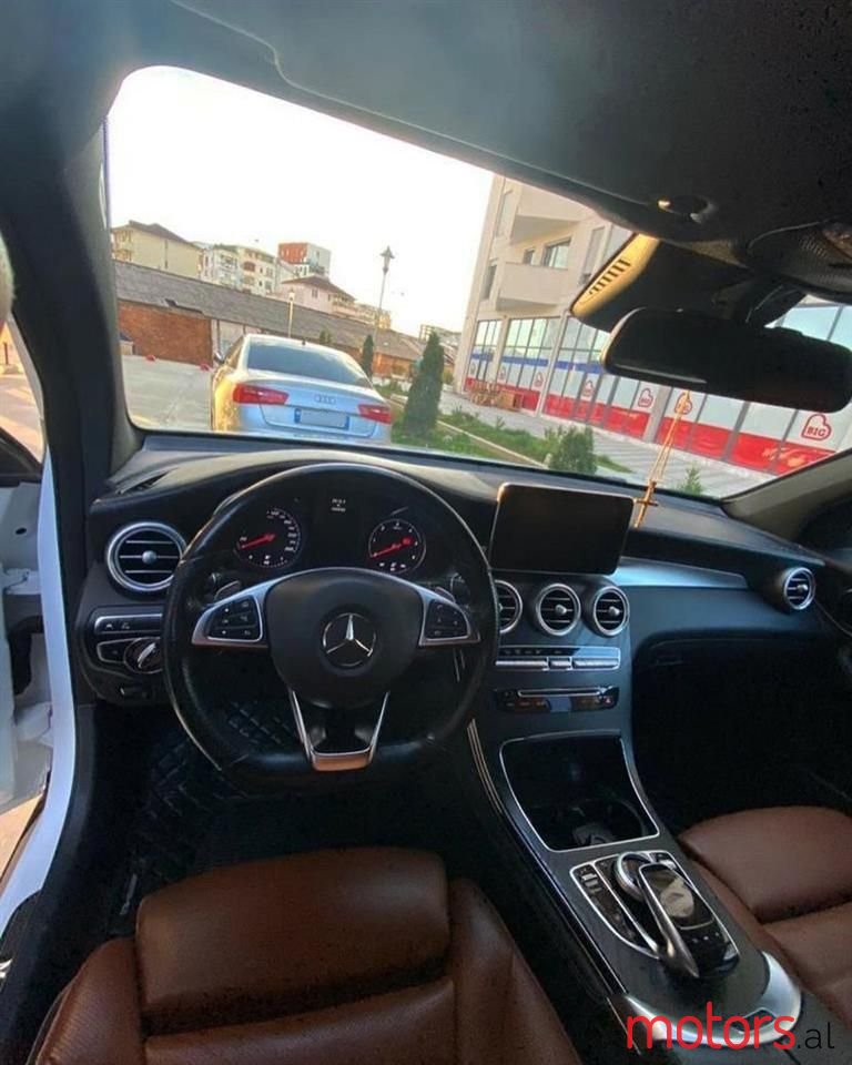 2018' Mercedes-Benz 250 photo #4