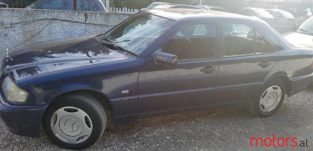 1999' Mercedes-Benz C 220 photo #1