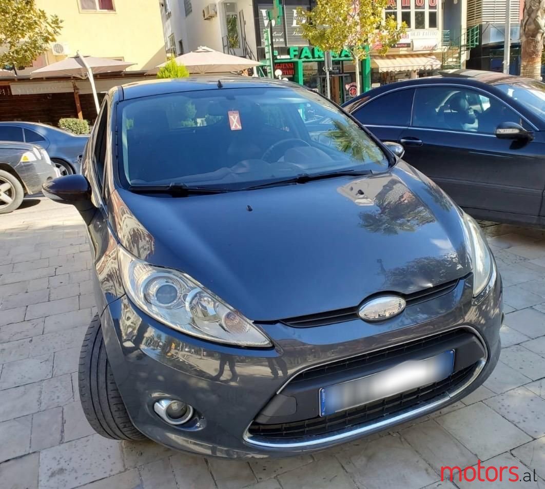 2010' Ford Fiesta photo #1