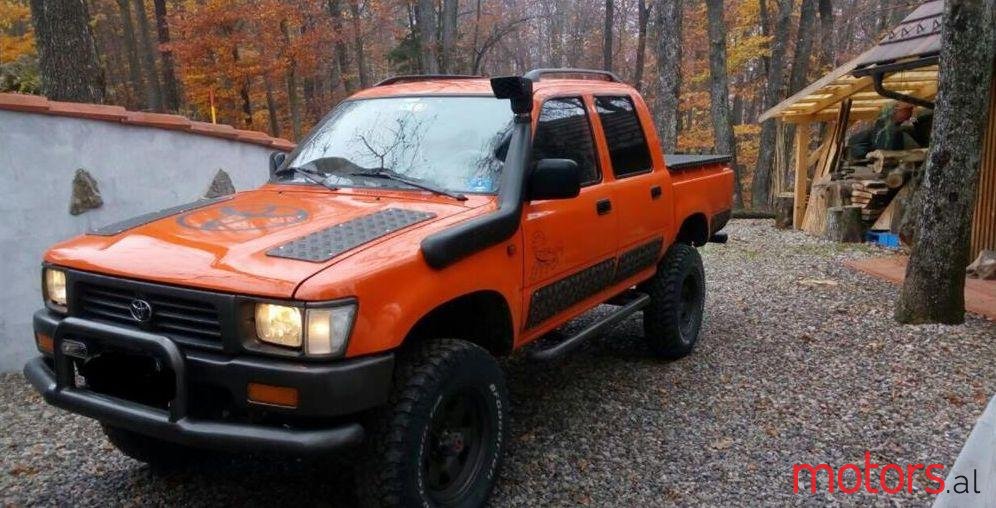 1997' Toyota Hilux photo #1