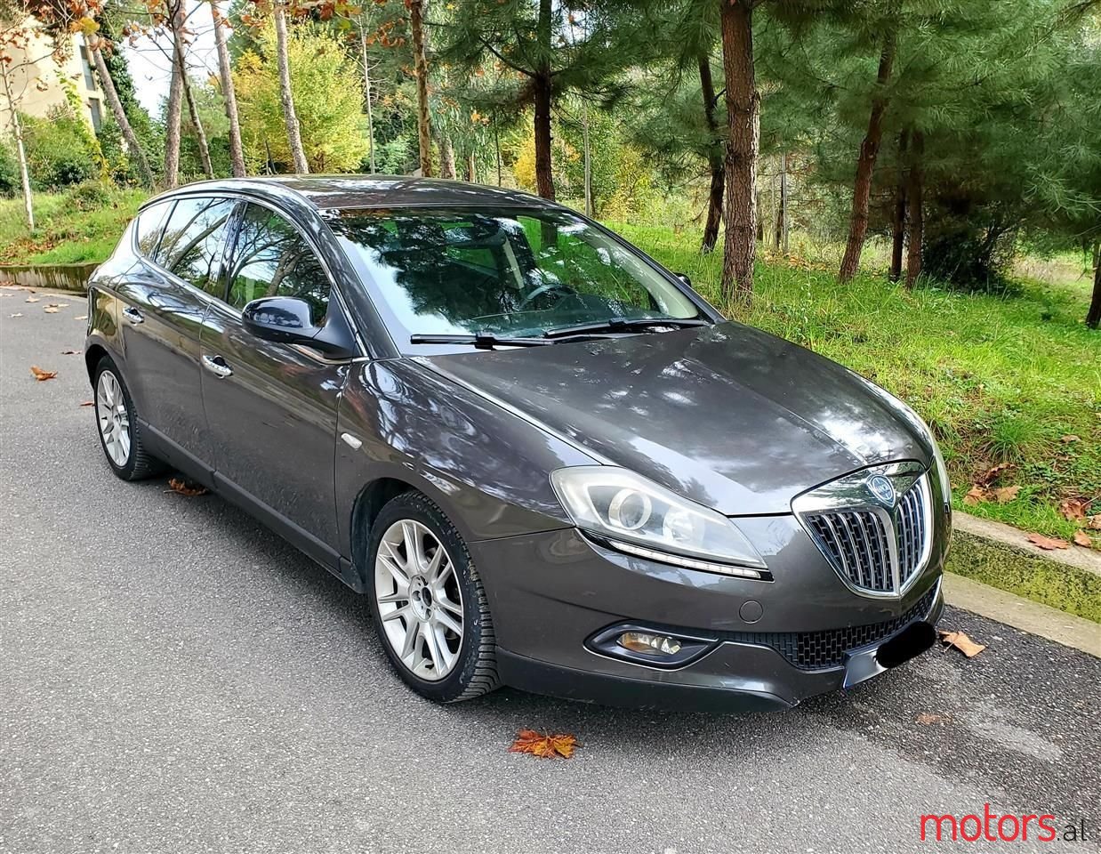 2010' Lancia Delta photo #5