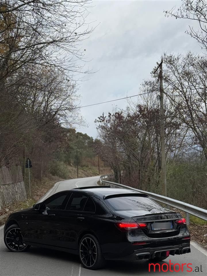 2017' Mercedes-Benz E 220 photo #6