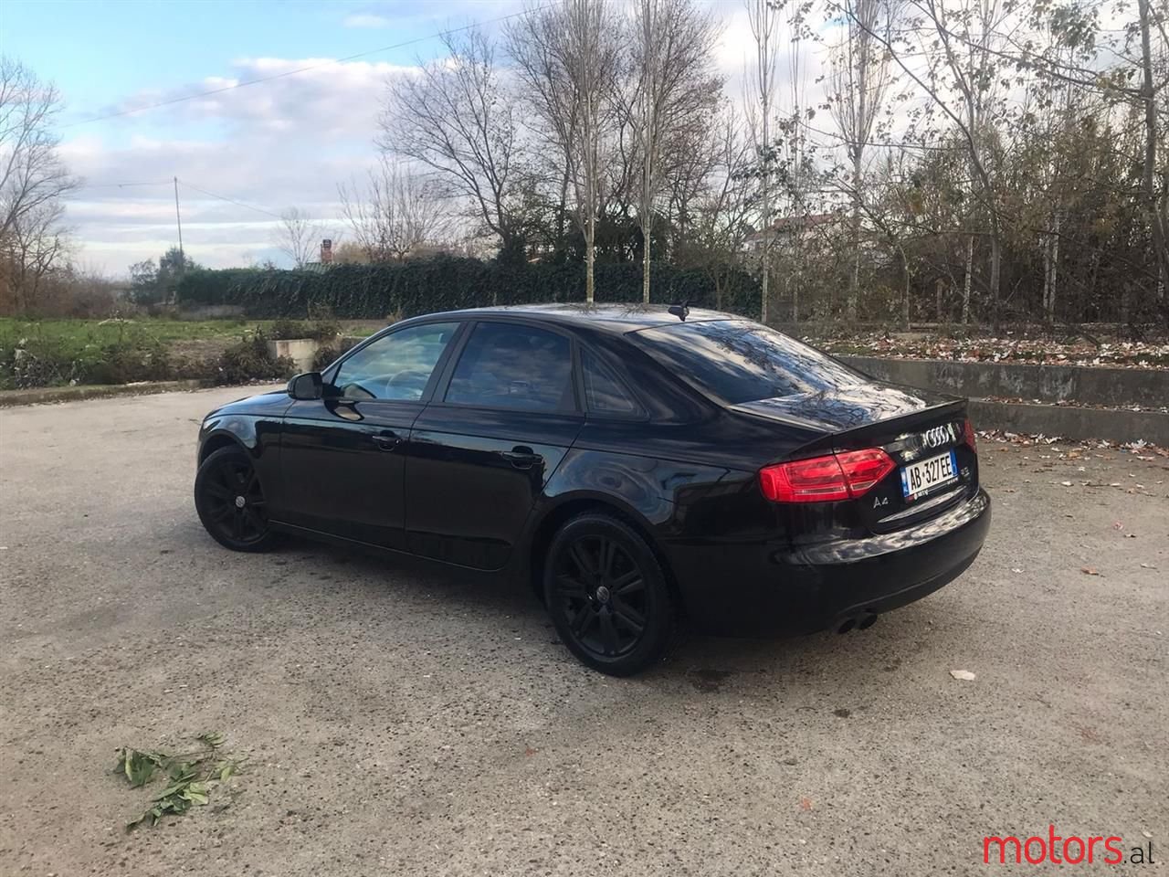 2010' Audi A4 photo #2