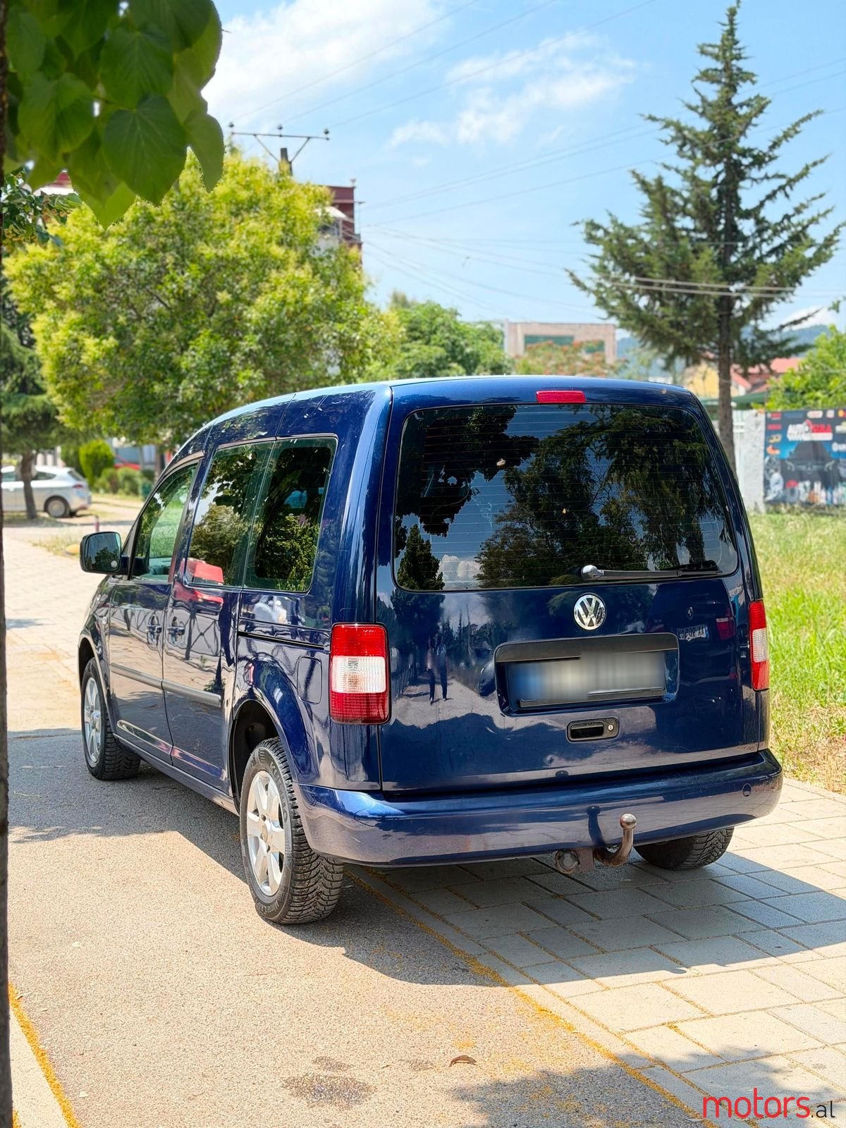 2007' Volkswagen Caddy photo #3