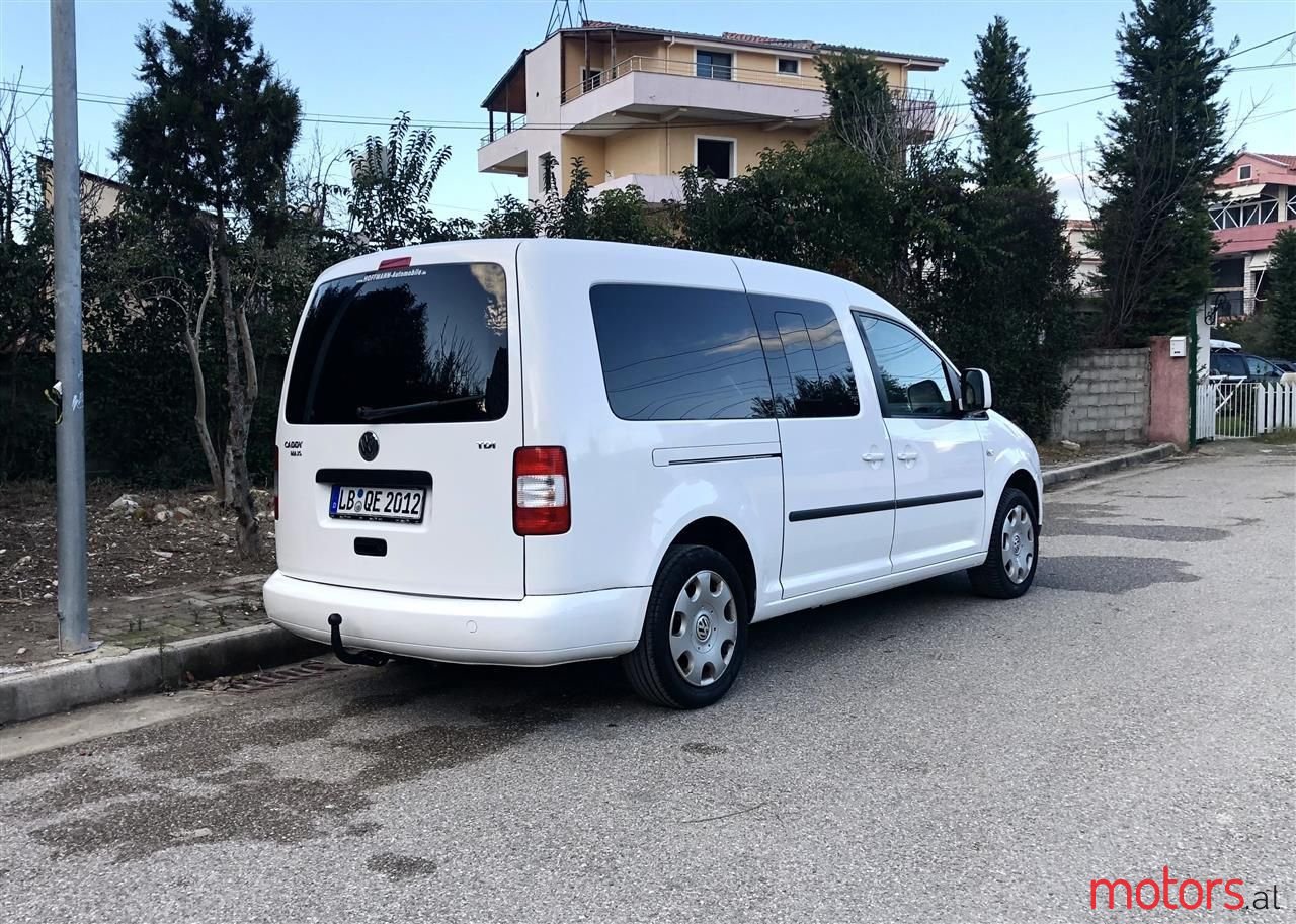 2009' Volkswagen Caddy photo #2