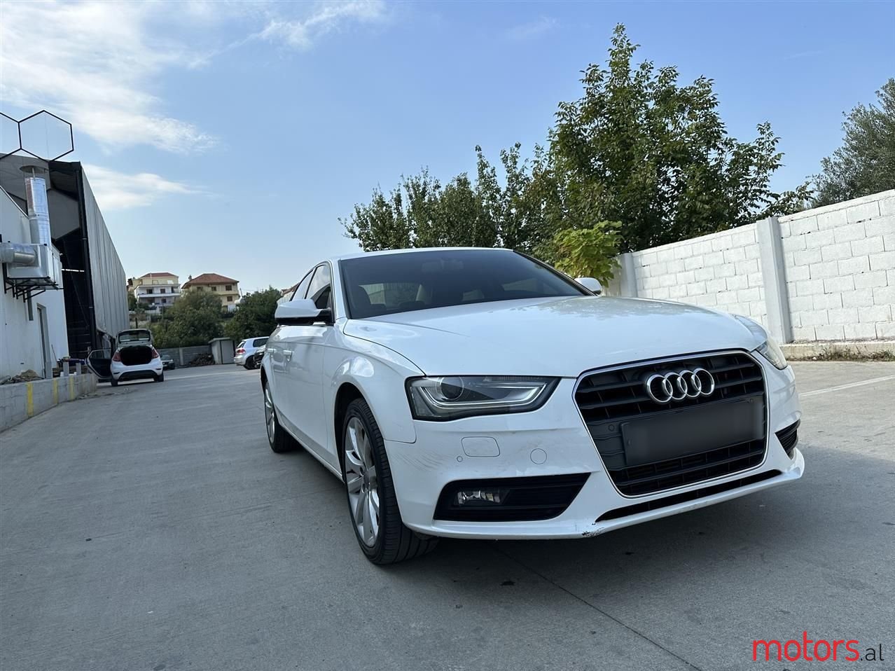 2013' Audi A4 photo #1