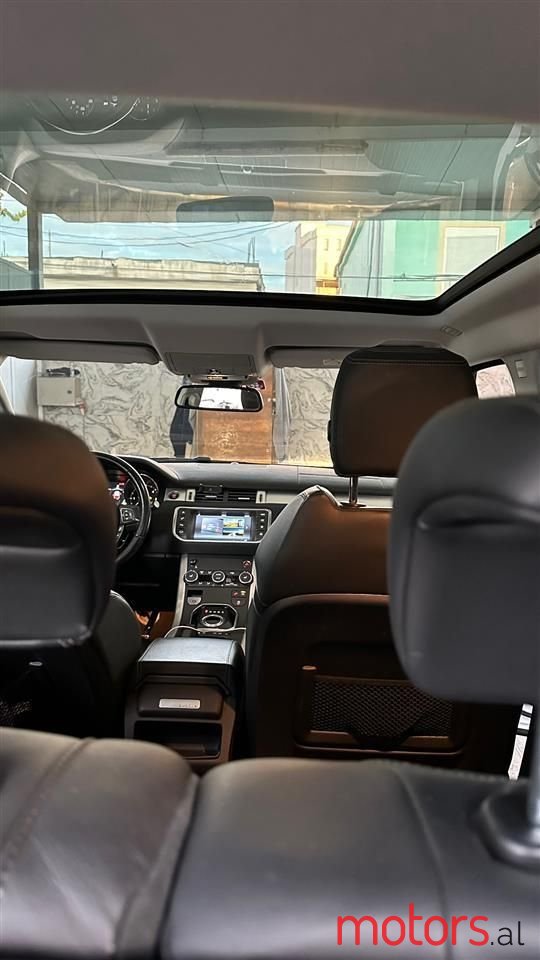 2016' Land Rover Range Rover Evoque photo #2