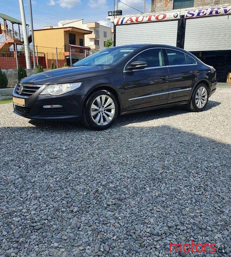 2009' Volkswagen Passat CC photo #1