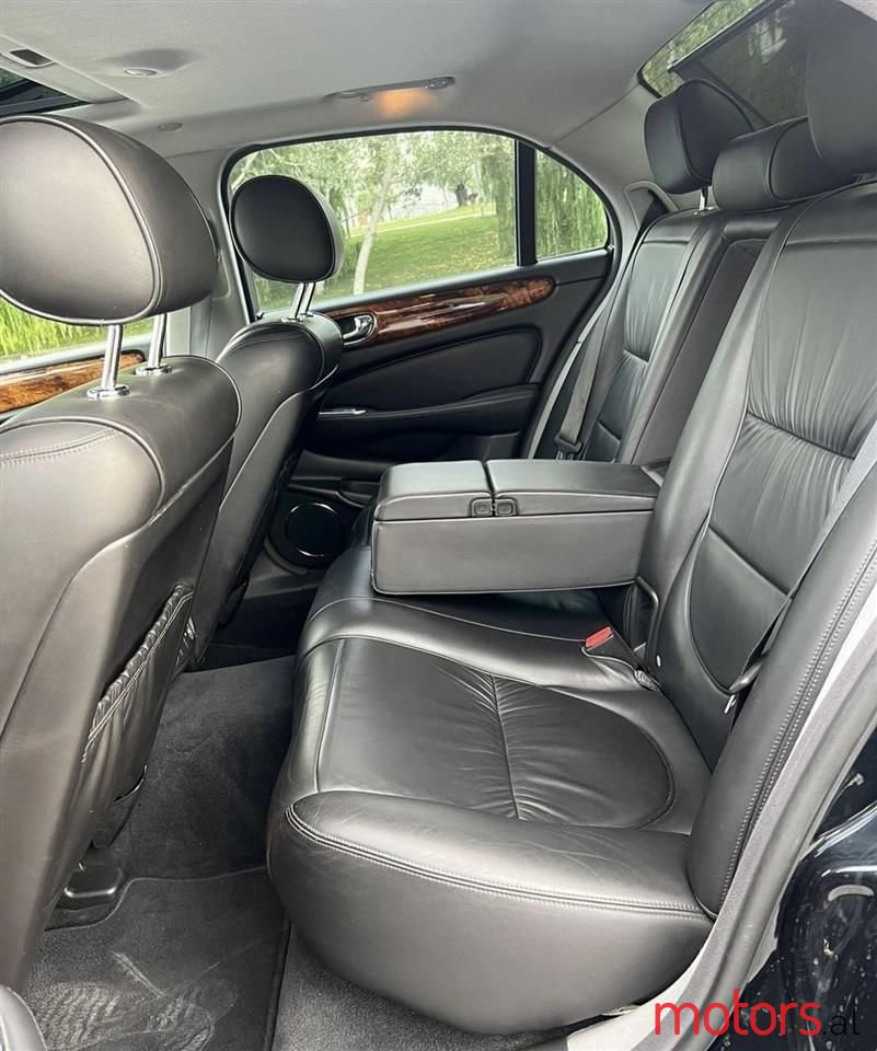 2006' Jaguar XJ photo #4