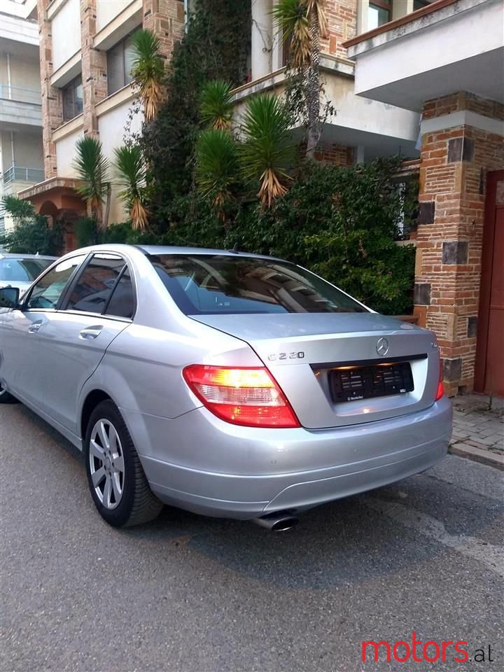 2008' Mercedes-Benz 220 photo #5