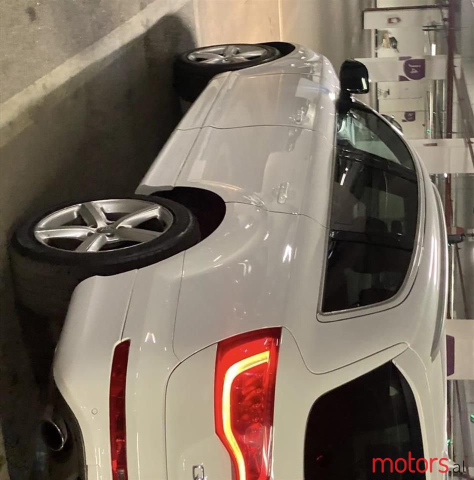 2011' Audi Q7 photo #5