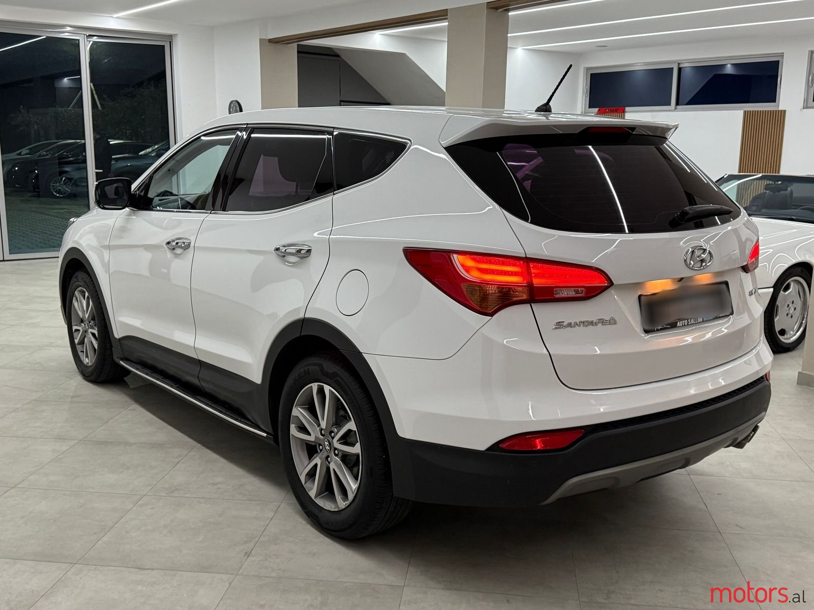 2013' Hyundai Santa Fe photo #2