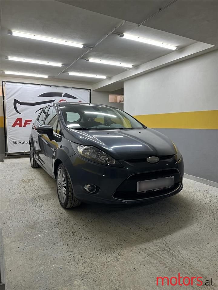 2009' Ford Fiesta photo #2