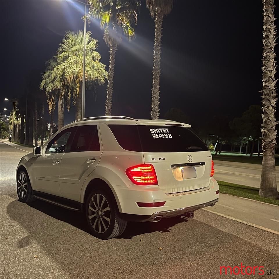 2011' Mercedes-Benz ML 350 photo #1