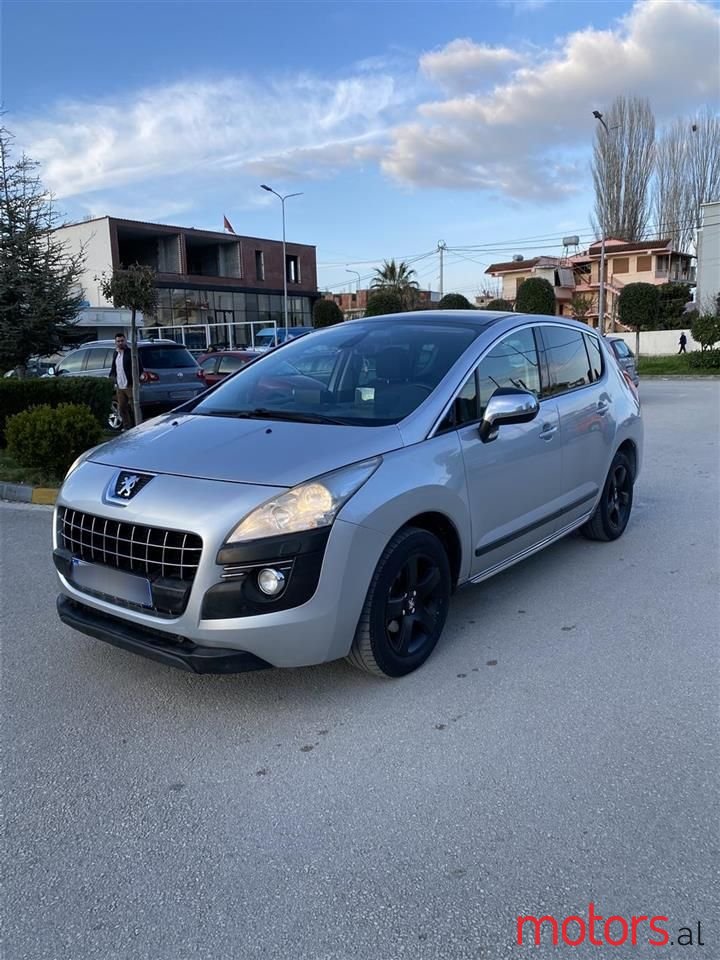 2011' Peugeot 3008 photo #3