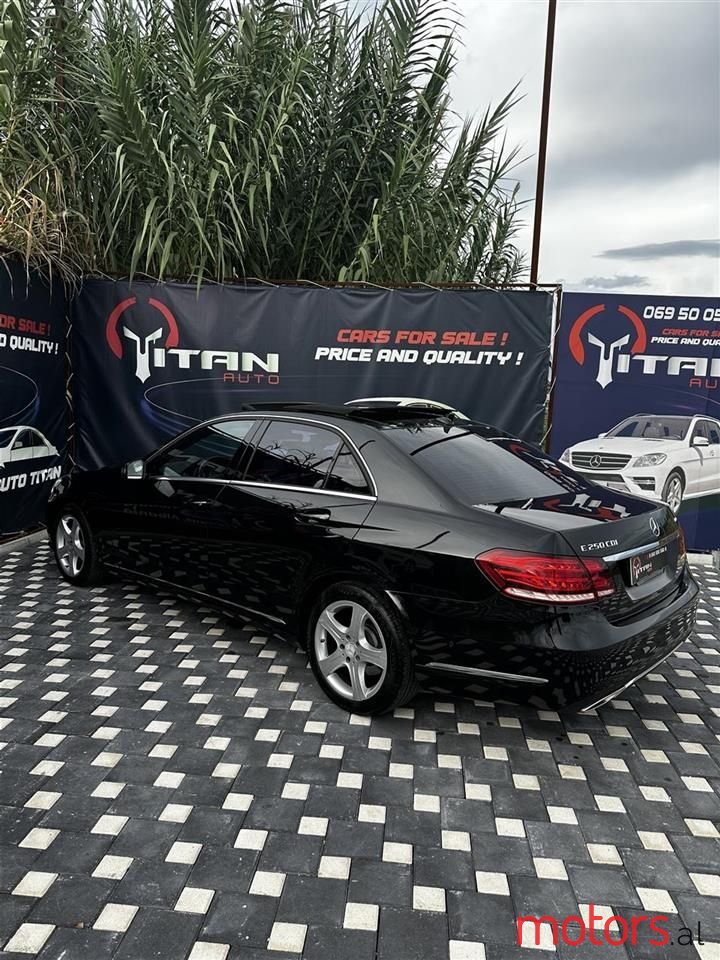 2014' Mercedes-Benz E 250 photo #5