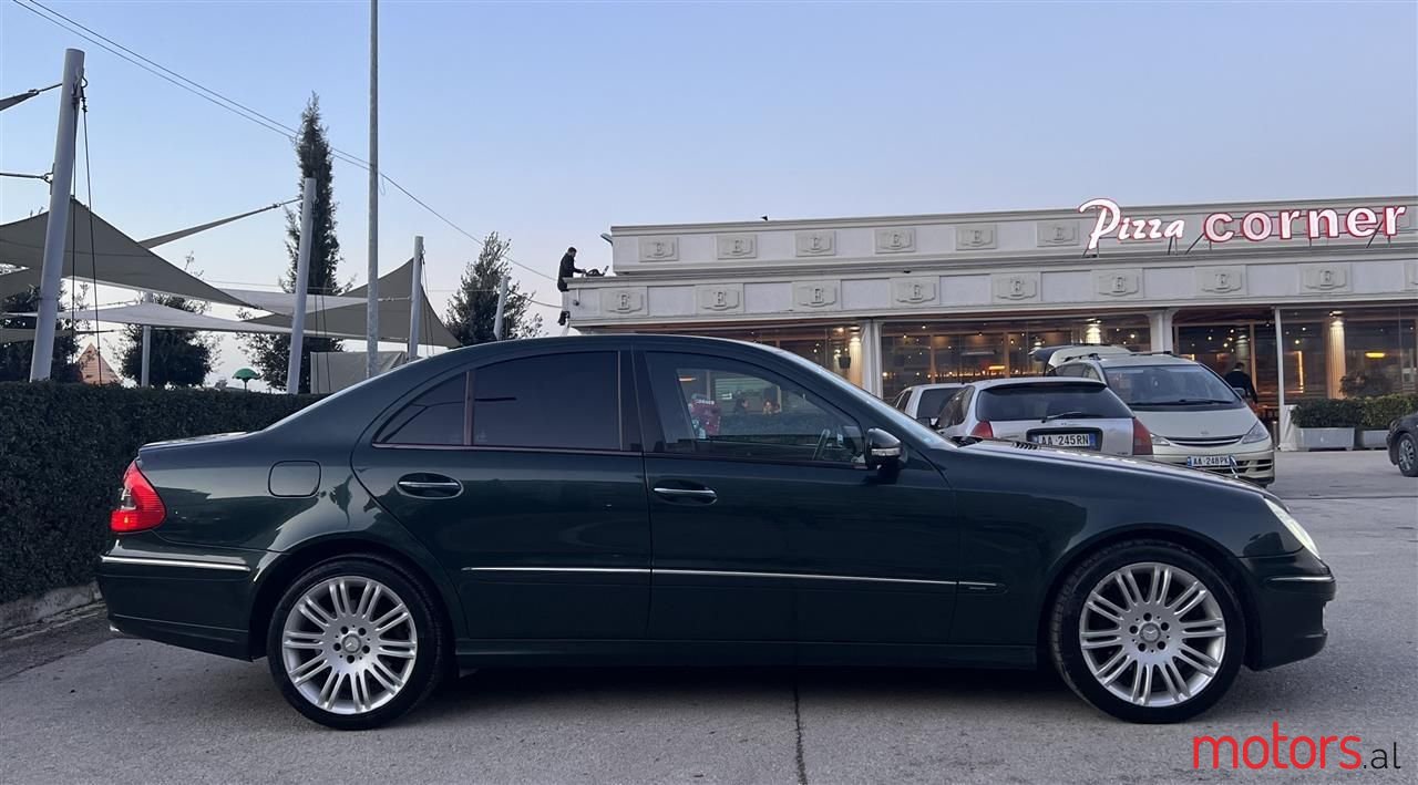 2006' Mercedes-Benz 320 photo #4