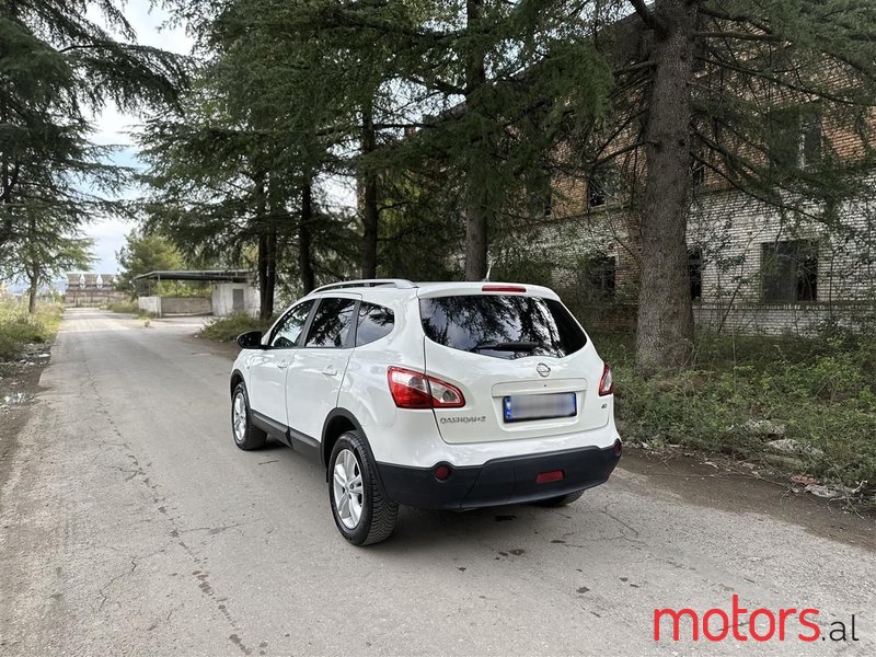 2013' Nissan Qashqai photo #4