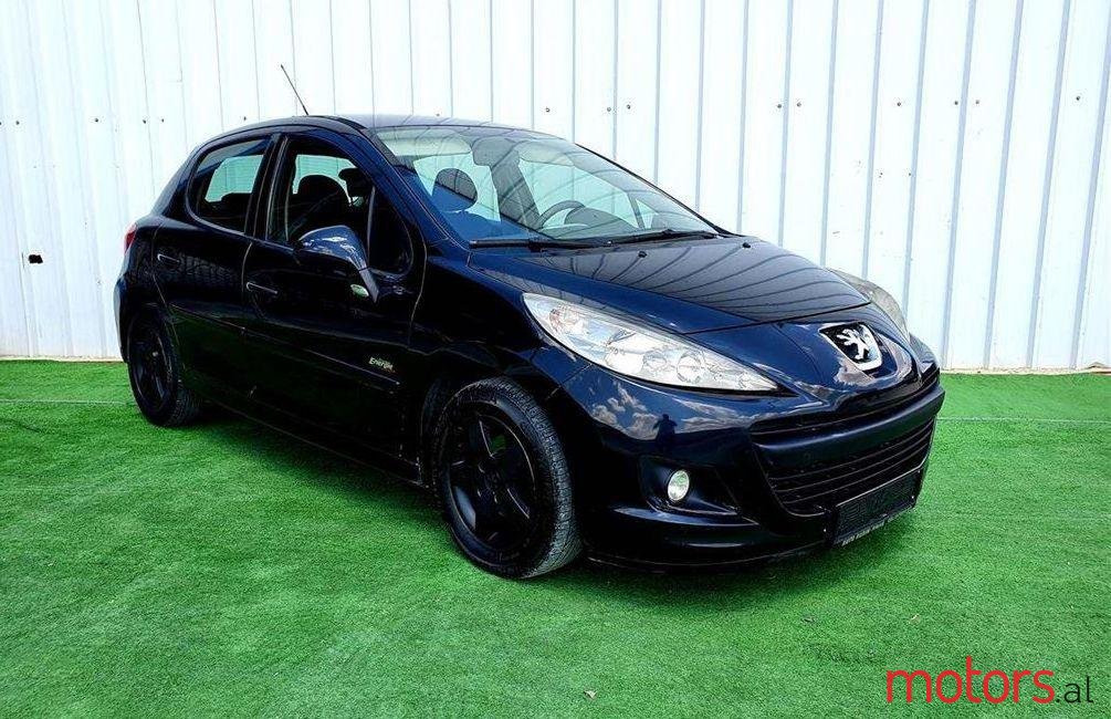 2010' Peugeot 207 photo #1