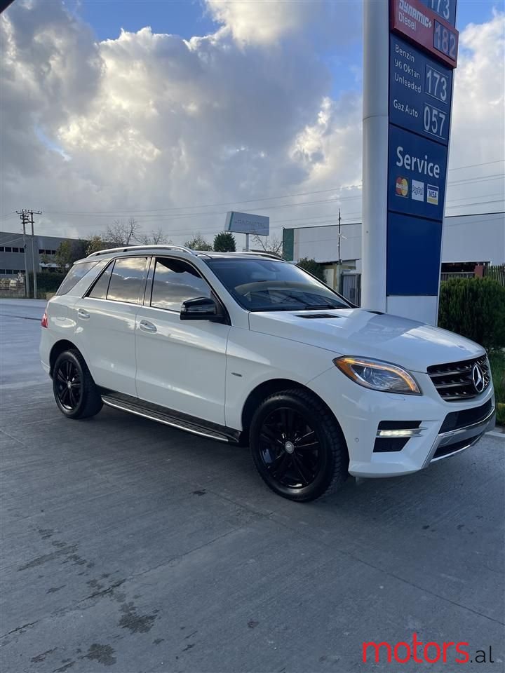 2013' Mercedes-Benz ML 350 photo #6