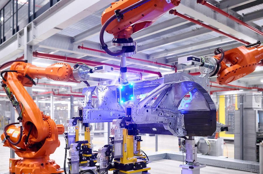 BMW Could Be Building a G-Class Rival