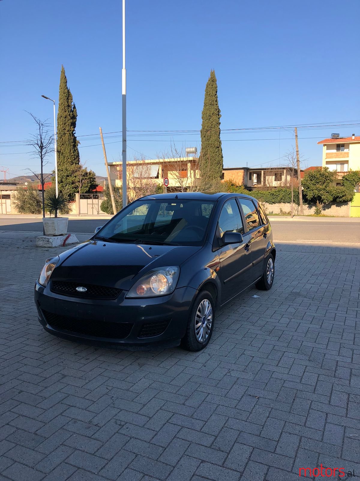 2006' Ford Fiesta photo #2