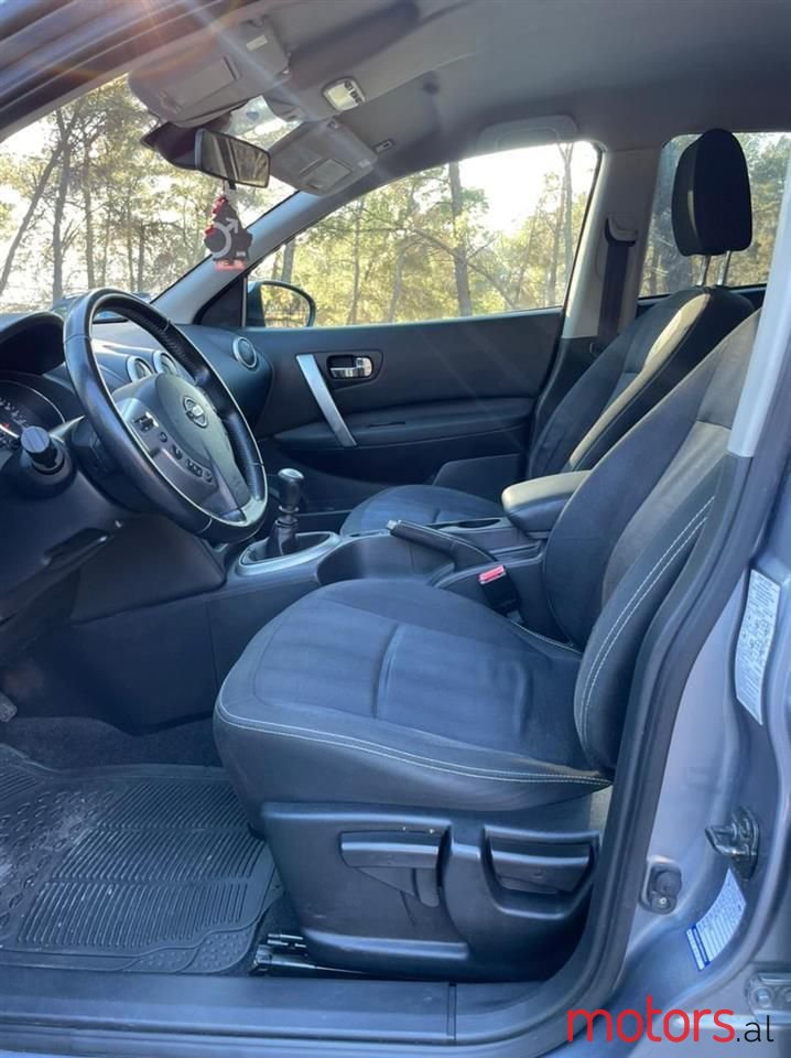 2011' Nissan Qashqai photo #6